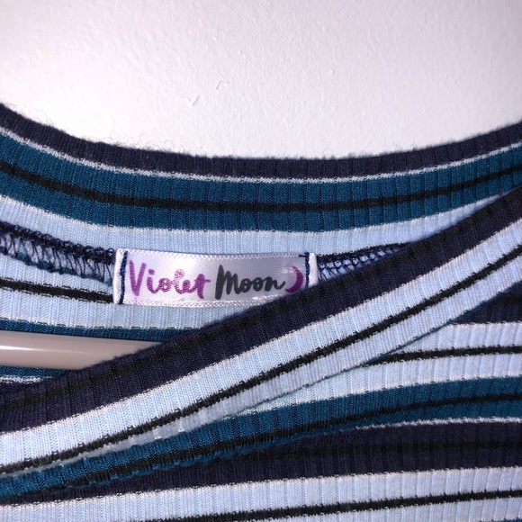 Striped crop t-shirt - Picture 2 of 3